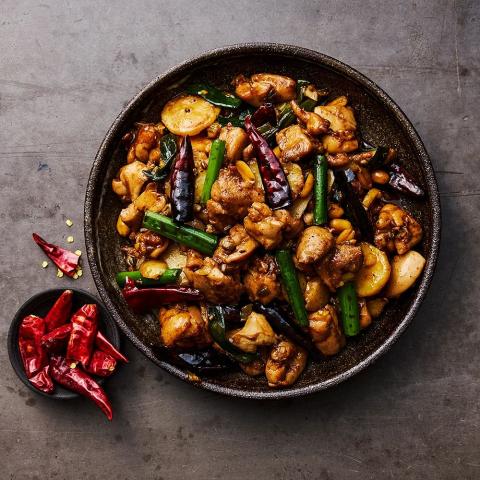 Kung pao-kyckling med jordnötter och sichuanpeppar