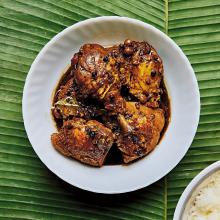 Adobong manok - syrlig kycklinggryta med soja och vinäger