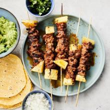 Karréspett med ananas och guacamole